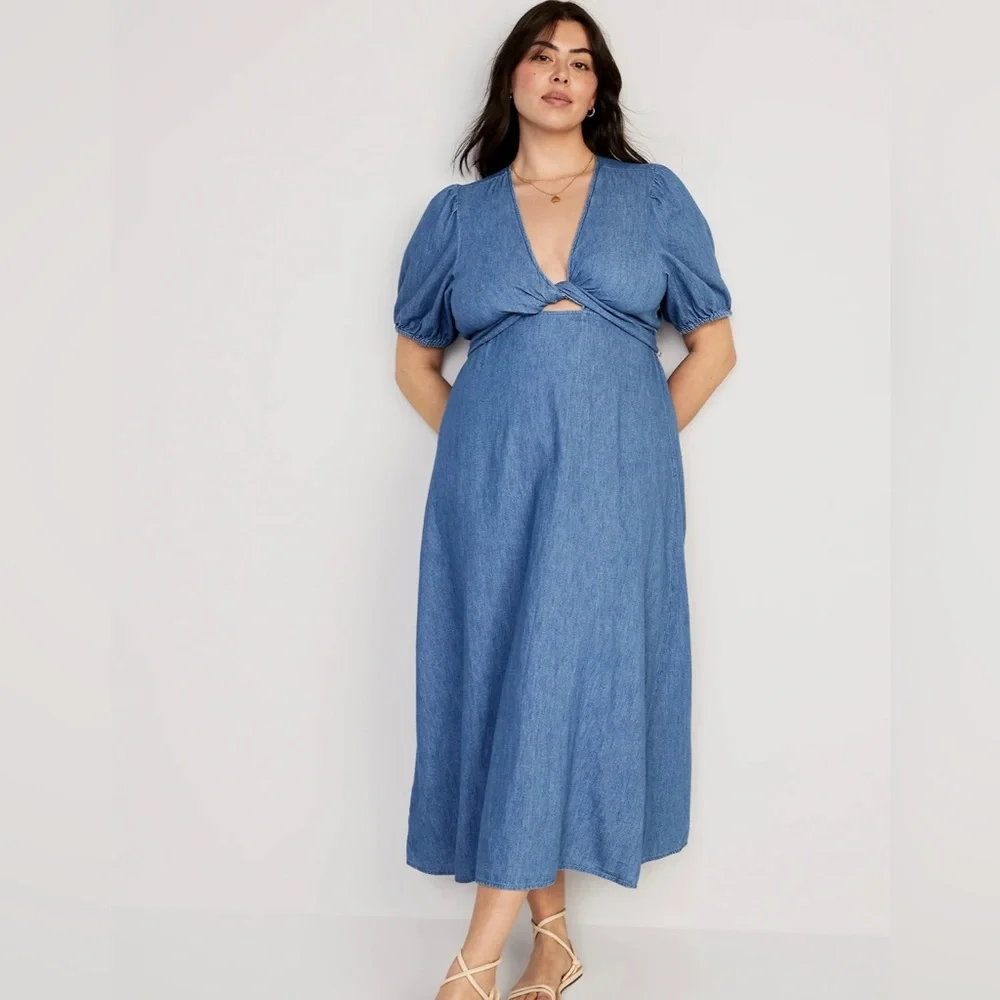 NWT! Women’s Fit & Flare Twist-Front Maxi Dress - Multiple Sizes 💛 - Picture 8 of 8